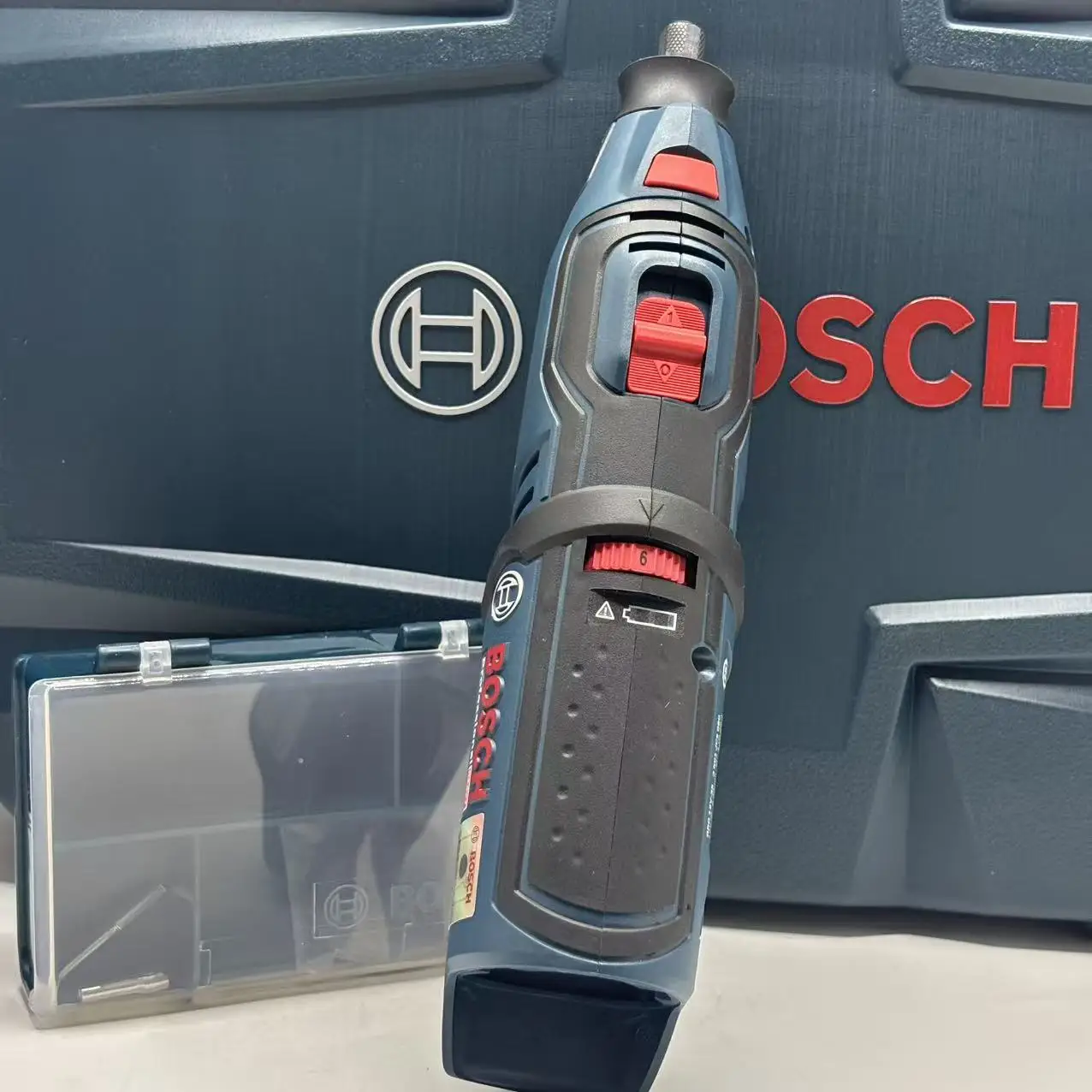 Bosch GRO 12V-35 Professional  - Lithium Battery 12V review and price